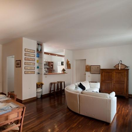 Brera 27 Suite Milão Quarto foto