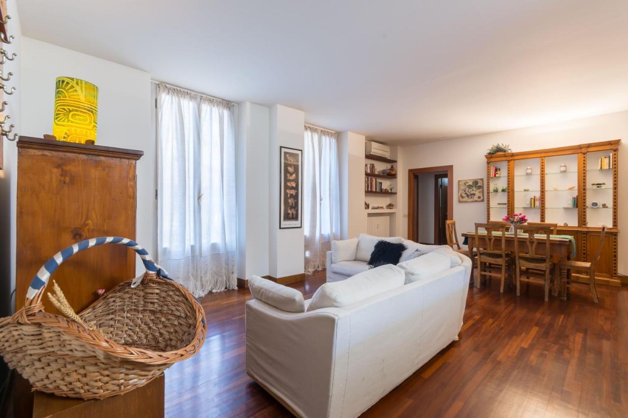 Brera 27 Suite Milão Exterior foto